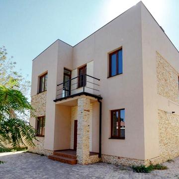 Продажа дома под отделку  в Совиньоне