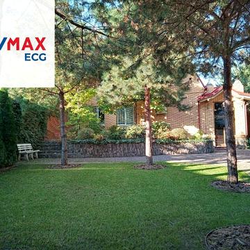 Малокитаївська вул., 50/1