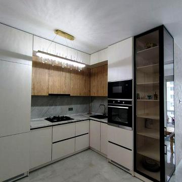 Оренда Велика  Євро 2к квартира, Абсолютно новий ремонт