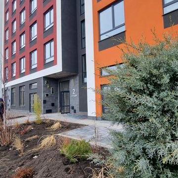 Студія в готовом будинку на Бочарова В РОЗТРОЧКУ!