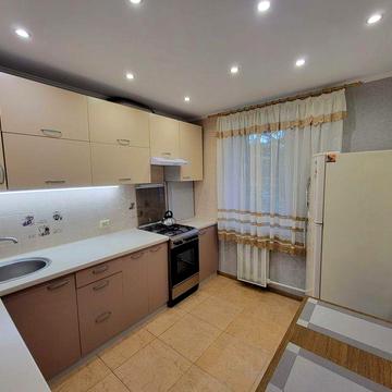 ГАЗ, ТЭЦ, Таирова, Королева, Низкий этаж, Капремонт