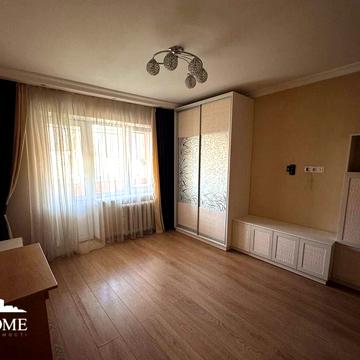 Василя Доманицького вул. (Генерала Потапова), 10-А