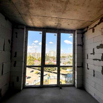 Продам 2 кімнатну квартиру  з видом на море .ПВ 30 процентів