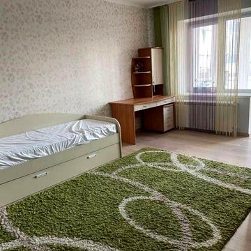 Оренда просторої 3 кімнатної квартири на Сихові вул Вернадського 42