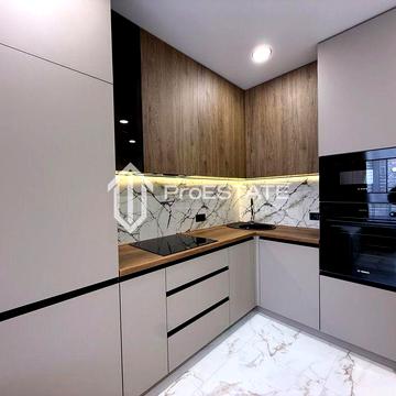 ЖК Варшавський 3 однокімнатна з ремонтом ЖК Варшавский-3