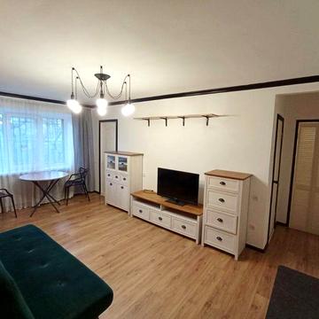 3-кімнатна квартира 3 ст. Люст.дор. Світло не вимикають! Від власника