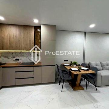 Варшавський-3 з ремонтом ЖК Варшавский-3