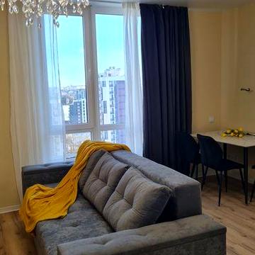 Оренда квартири, перша здача, ЖК Manhattan, біля міського озера.