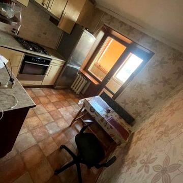 Здається 1-кімнатна квартира по вул. 8-Березня