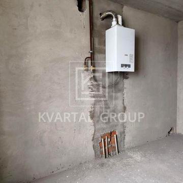 Продаж повноцінної 2 к квартири в зданому будинку з Газом.