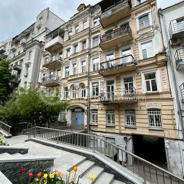 Івана Франка вул., 20