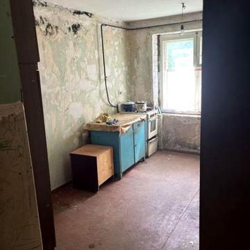 Продам бюджетну 1-кімнатну кв  в Брусилові YV