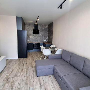 ЖК Місто Квітів, 2 кімн.євродвушка,Тираспольська 52, ІНВЕРТОР на  ЛІФТ