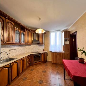 Кубанської України вул. (Маршала Жукова), 31-А