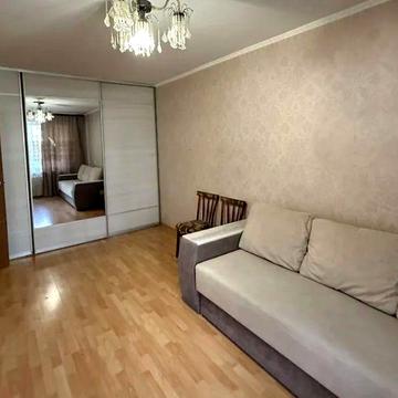 оренда двокімнатної квартири на Кореатовичів