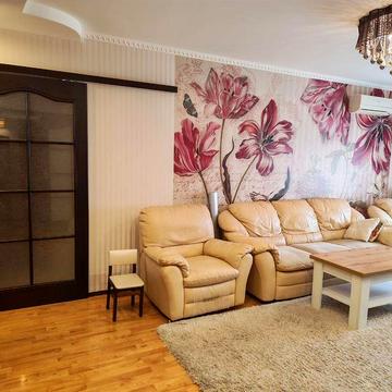 Здам 3 кімнатну квартиру біля ринку ЗСУ