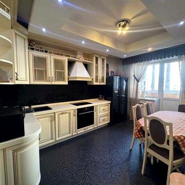 Оренда 3 к квартири в центрі Бучі