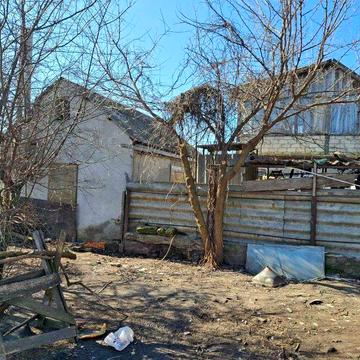 Нерубайське, центр , вул.Шахтарська, будинок з хозбудівлями, 15 соток