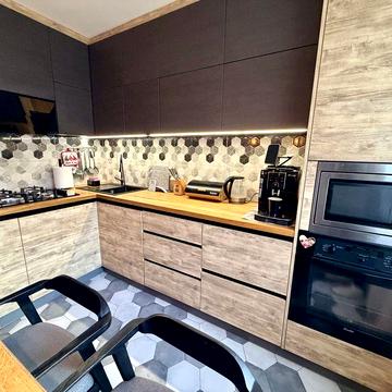 Продаж 3 кімнатної квартири на Східному