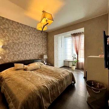 Світла 2-кімнатна квартира з ремонтом у Голосіївському районі