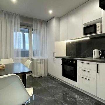 Продам 1 комнатную квартиру на ж/м Тополь 1. Ремонт!!!