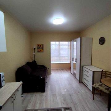 Квартира-студія з ремонтом і меблями в ЖК "Новатор"!