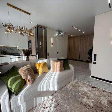 Шикарна дизайнерська квартира у малоповерховому комплексі