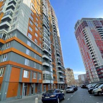 ЖК Чотири Сезони без комісіі Є-ВІДНОВЛЕННЯ де то , є -оселя. ЖК Чотири Сезони.