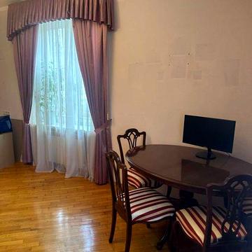 Оренда затишної 2к.квартири в центрі, Печерськ,  біля метро «Кловська"