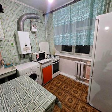 Здається 3-кварт. по пр-ту Космонавтів в р-ні Вишенька, читайте опис