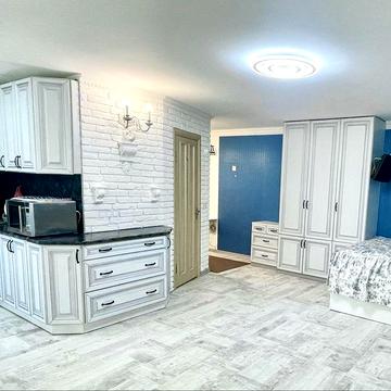 Здам затишну 1-к квартиру у самісінькому центрі міста