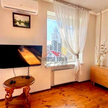 Здам 3 х кімнатну сталінку з приголомшливим видом і АО вул Київська