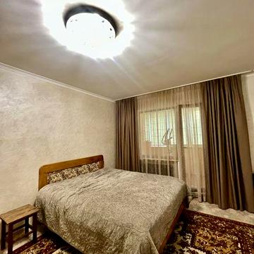 Продаж, 2х кімнатна, кап ремонт 2018р , Парк, метро -15хв.