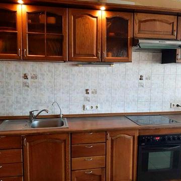 3к метро Житомирська -3 хв. пішки, Святошинська площа,1 Академмістечко