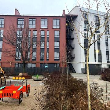 Продається простора 1-кімнатна квартира в передмісті Києва ЖК Емоція