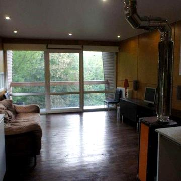 будинок 55м кухня студія вид на парк тихо місто