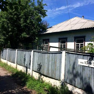 Будинок. м.Борзна