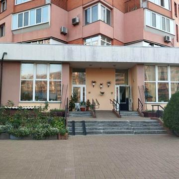 ОРЕНДА Чудової 3-ї кв, 109 кв.м., 4 поверх. Вул. Екстер 11. Троещина.