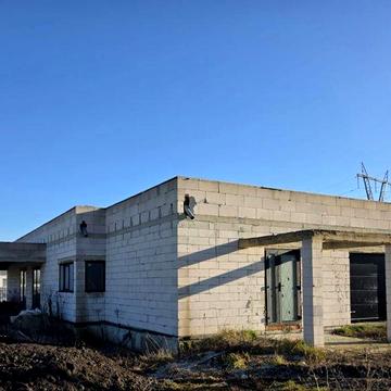 Будинок с. Боратин вул. Набережна 186 м2