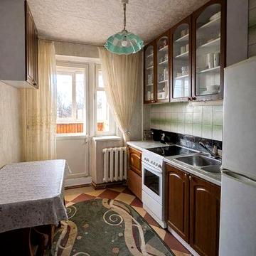 Продам 4-кімнатну квартиру на Запорізькому шосе, 48