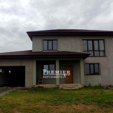 Продам сучасний будинок у Фонтанці!