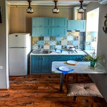 Святослава Караванського вул. (Жуковського), 7