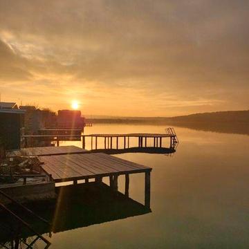Здається дача в Алтестово рибний ринок Чайка можна з тваринами