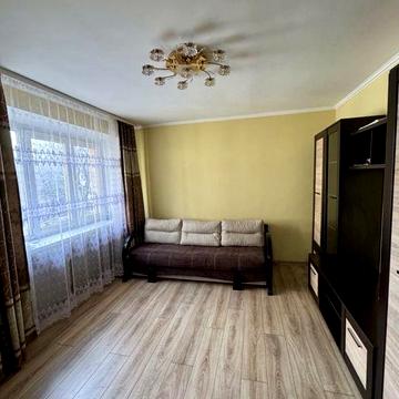 Продам 1-кімнатну квартиру від власника у самому центрі міста.