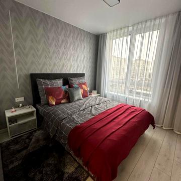 Космічна вул., 5