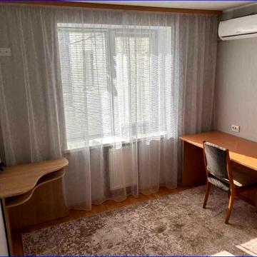 Здається 1 кімнатна квартира 2 поверх Гер.Дніпра