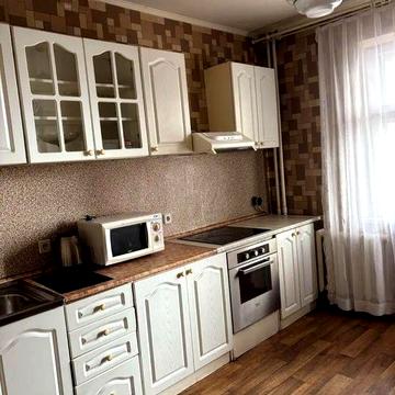 Оренда 1к, вул. Лариси Руденко 10г, Дарницький район, метро Позняки