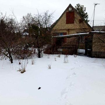 БУДИНОК ОСОКОРКИ вул.Садова-Центральна метро Славутич 1км