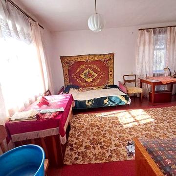 Продаж будинок-дача в Стрижавці