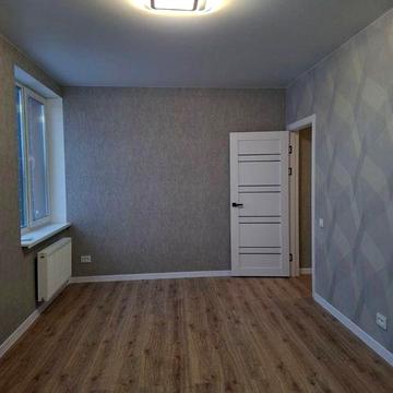 ВЛАСНА! Продам 2-х кім кв з ремонтом . Індивідуальне опалення ! ЖК Сіті